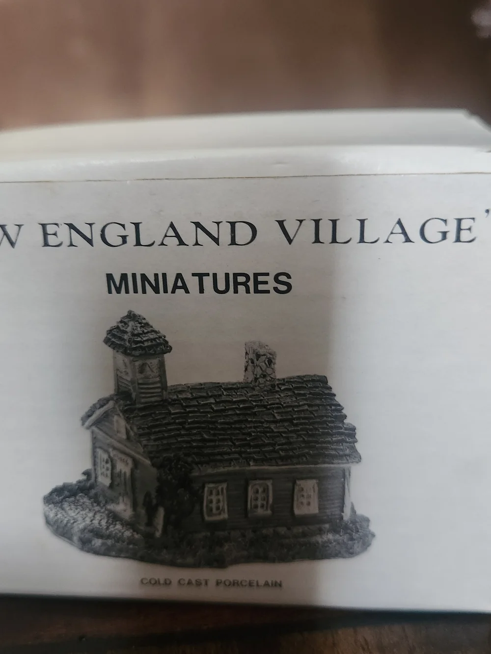 New England Miniature Dept 56 Orange/Red Schoolhouse VTG 1987 Holiday Village
